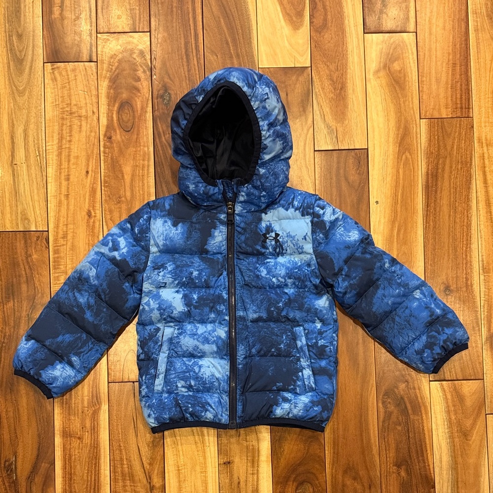 Under Armour Navy and White Puffer Jacket